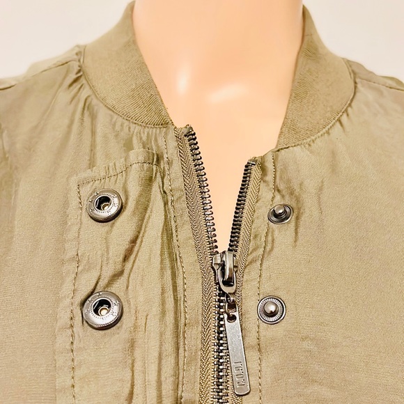 Among Equals Army Green Buttoned & Zipper Closure, Roll Up Sleeve Dress Size 10 - Picture 3 of 9